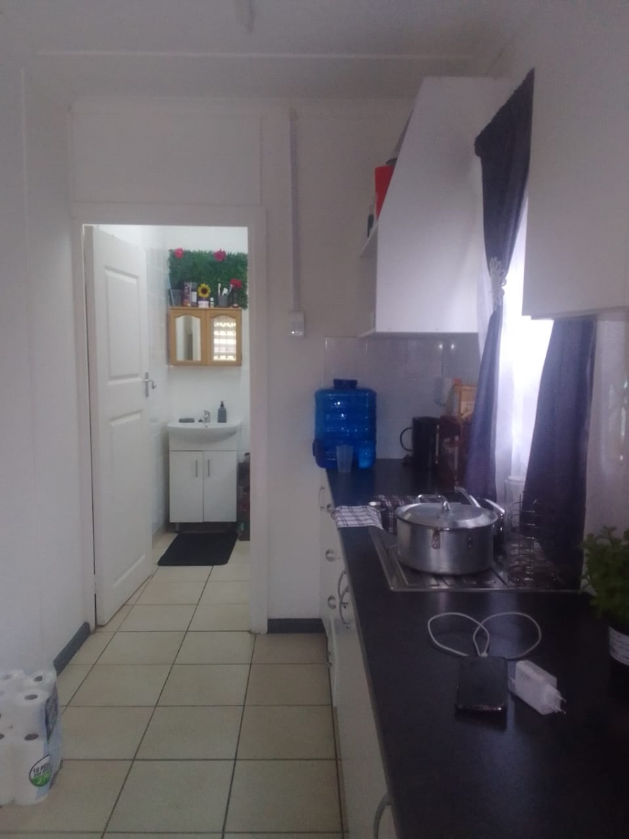 To Let 1 Bedroom Property for Rent in Beacon Bay Eastern Cape